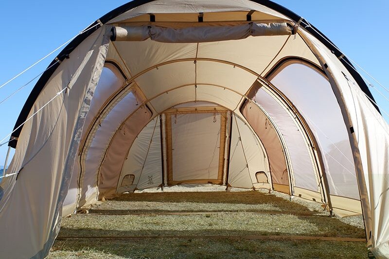 DODカマボコテント3Mのテント内大型スクリーンタープ