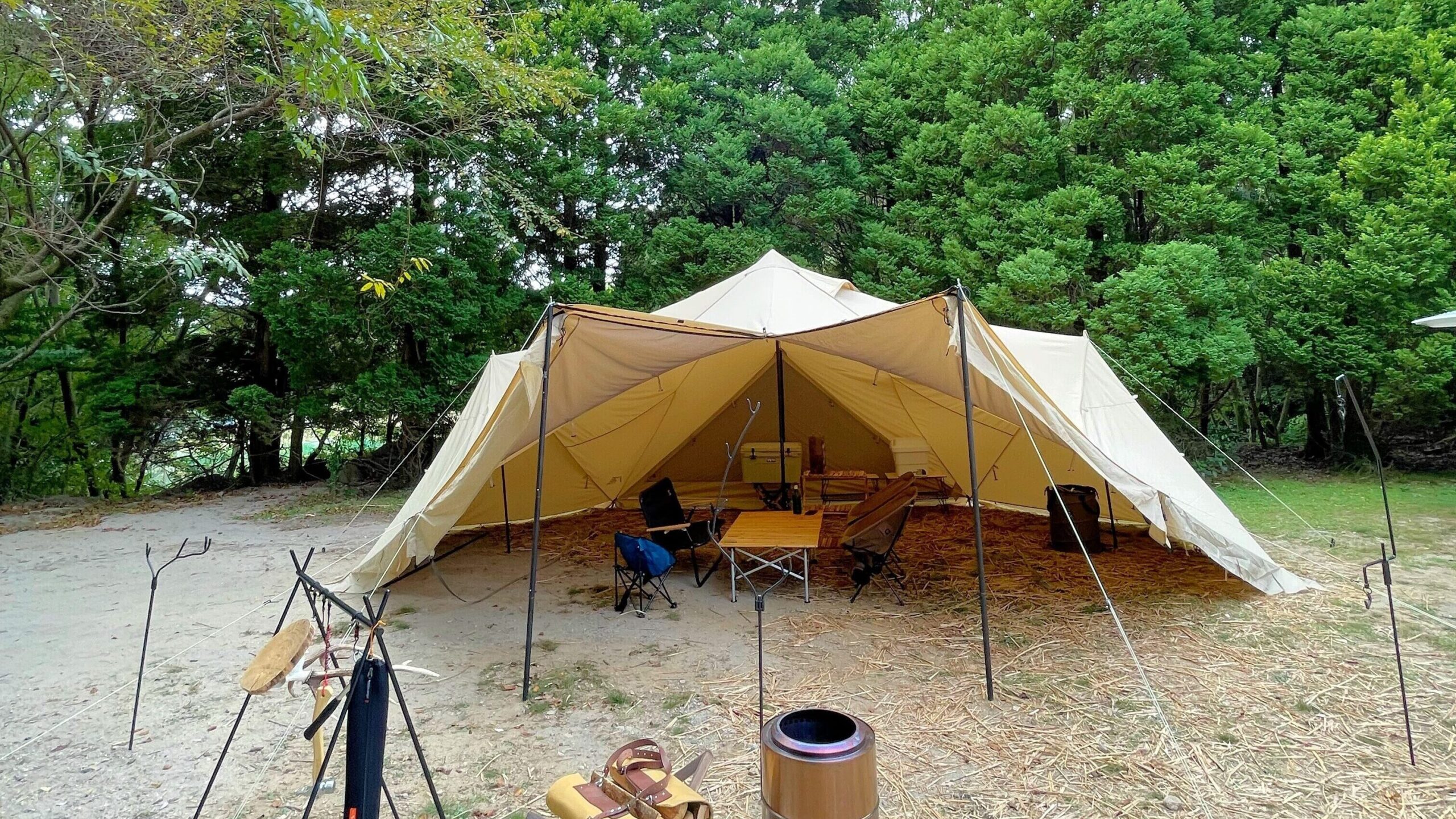 サバティカルスカイパイロットTCとキャンプギア