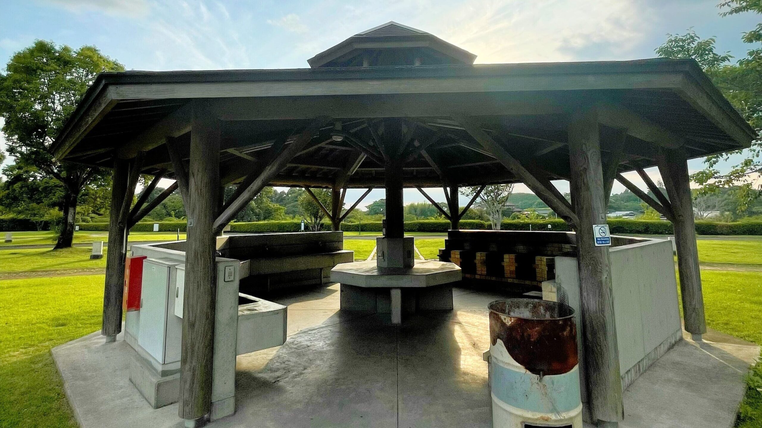 観音池公園オートキャンプ場の炊事棟