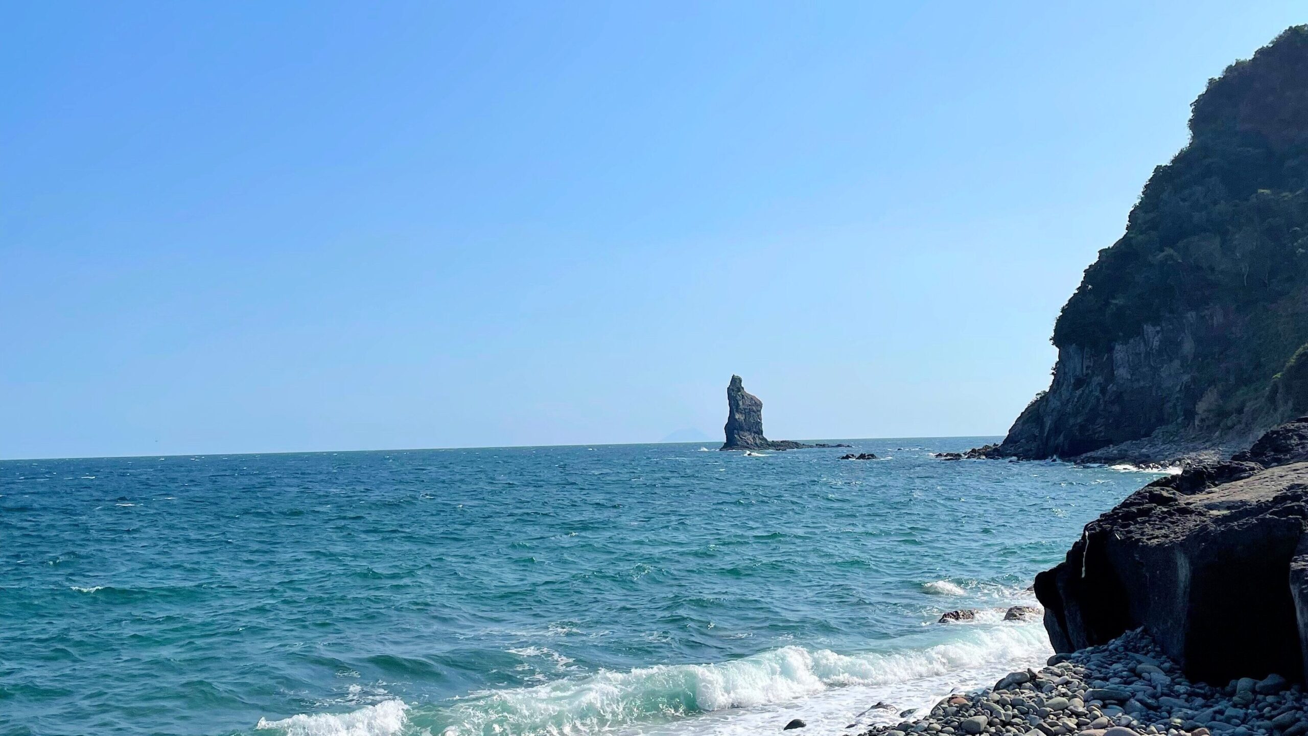 立神岩