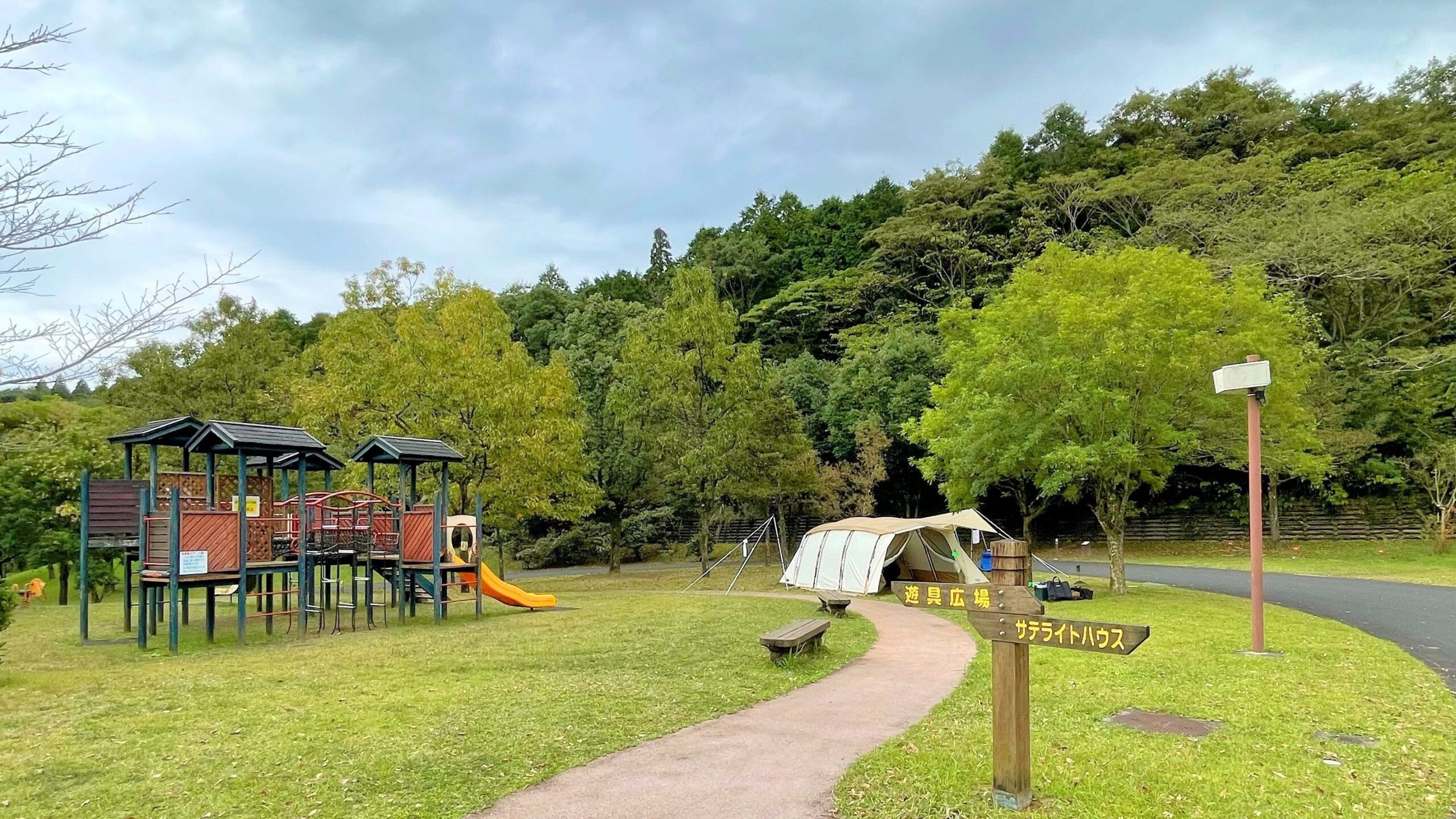 大隅広域公園キャンプ場にある遊具広場