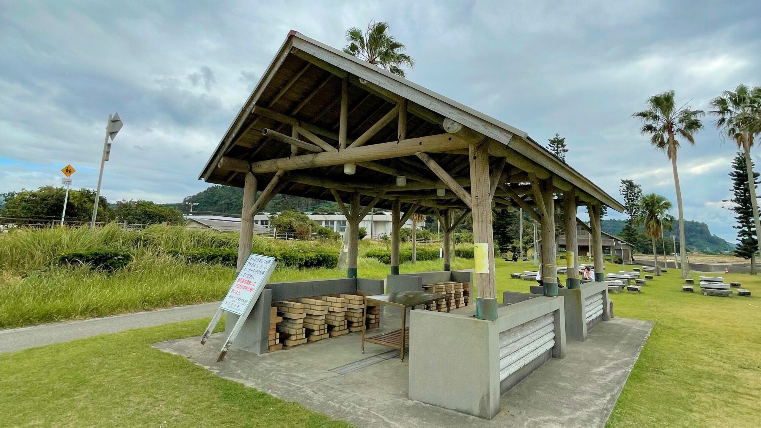 神川キャンプ場にある炊事棟