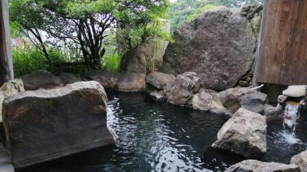 霧島温泉旅の湯（旧野々湯温泉）内にある温泉