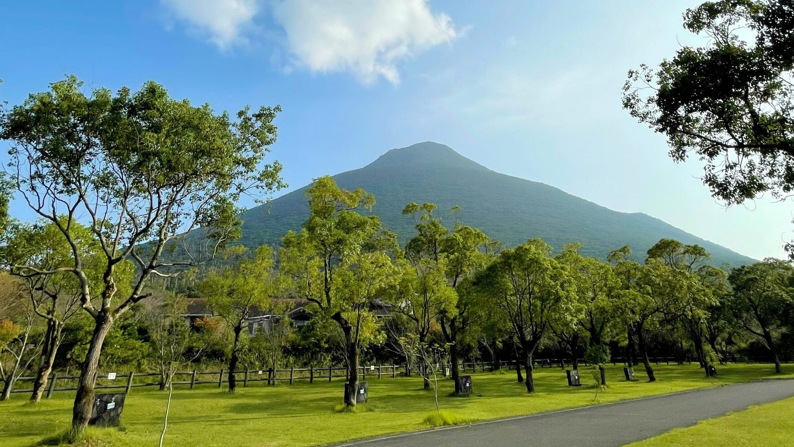 かいもん山麓ふれあい公園キャンプ場