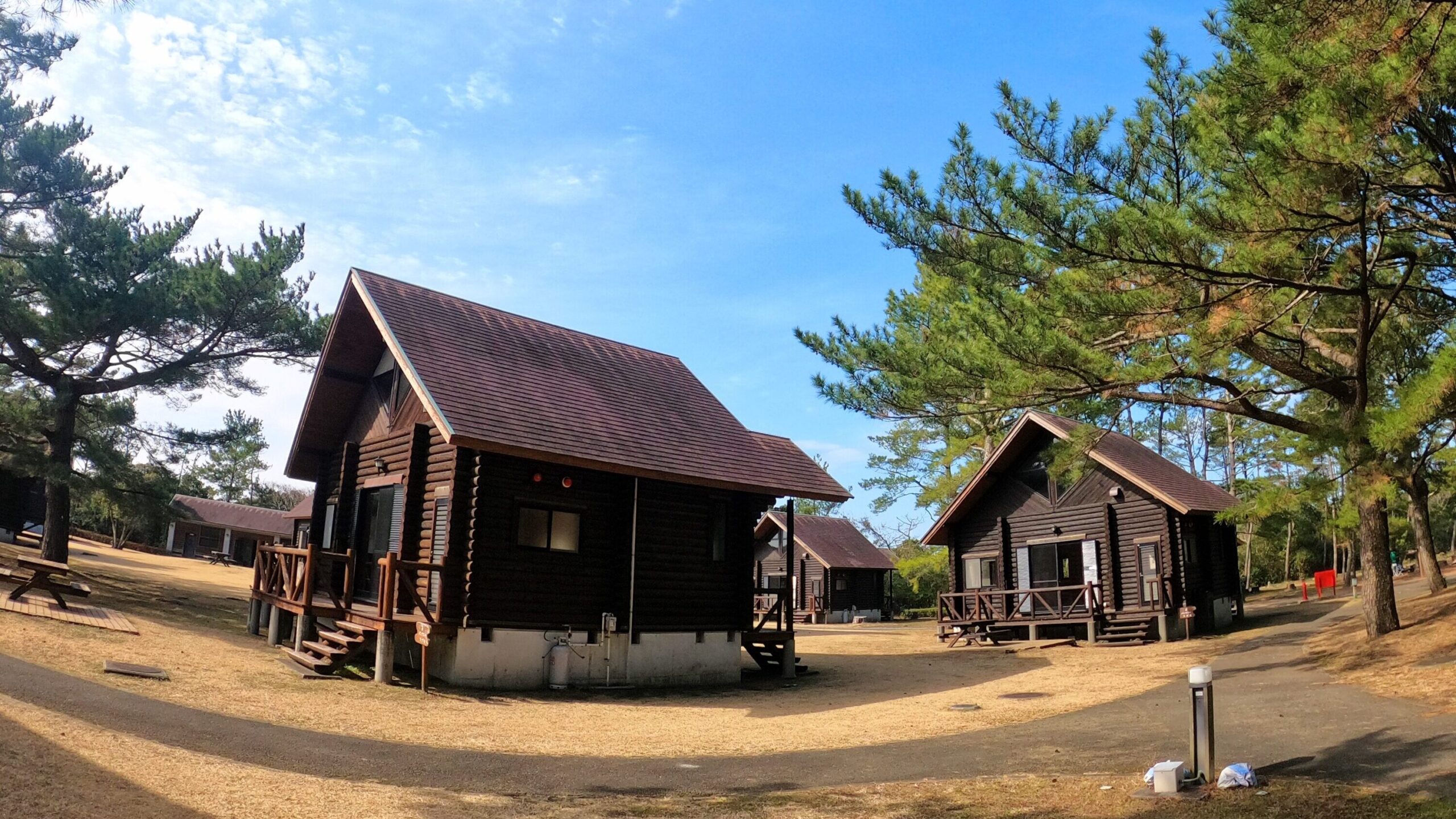 吹上浜海浜公園キャンプ場バンガロー