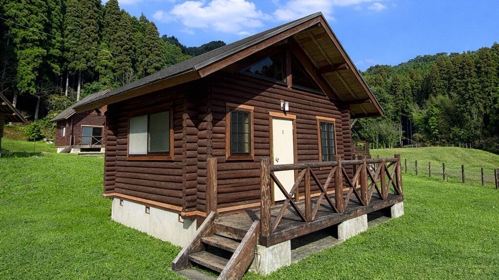 住吉池公園キャンプ村バンガロー