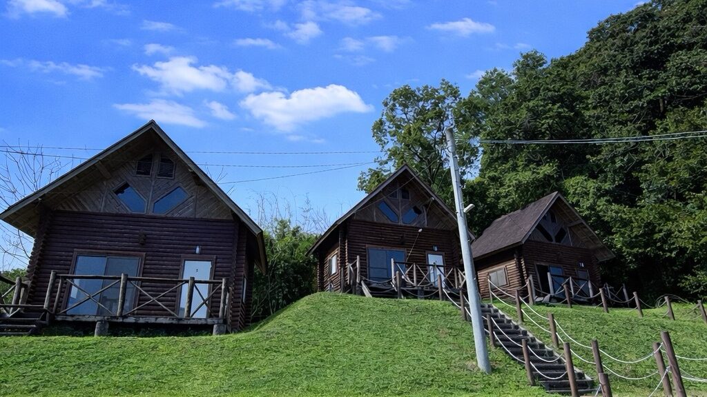 住吉池公園キャンプ村バンガロー