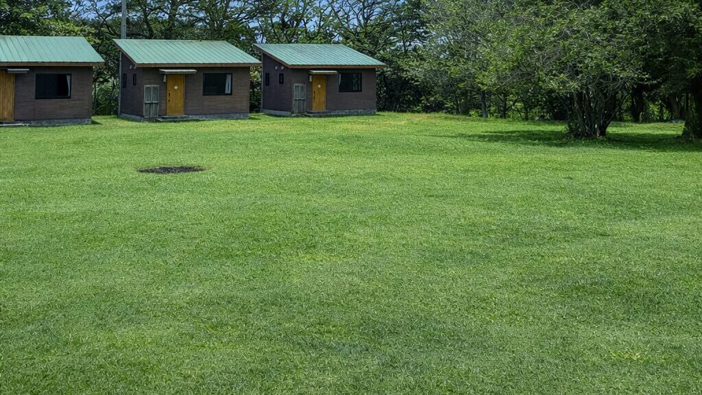 栗野岳ログ・キャンプ村（フィールドアート）